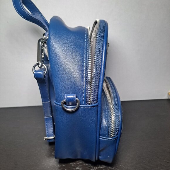 Harry Potter Ravenclaw mini backpack in blue faux leather metal crest emblem - Picture 9 of 11